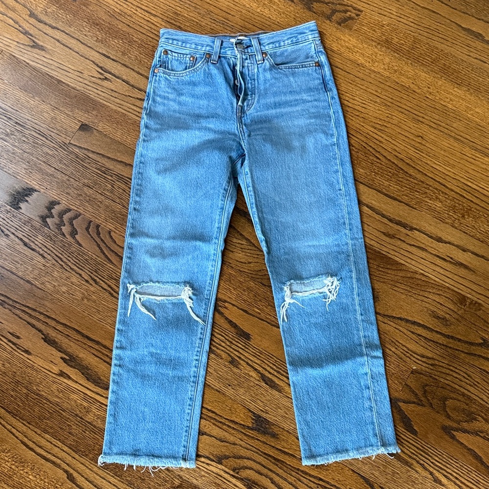 B8 Levi's Blue Straight Leg Women's 25 Jeans